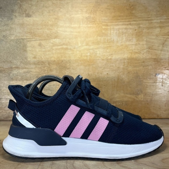 adidas Shoes - Adidas U Path Run Womens Size 8 Running Shoes Sneakers Blue Pink EE7430